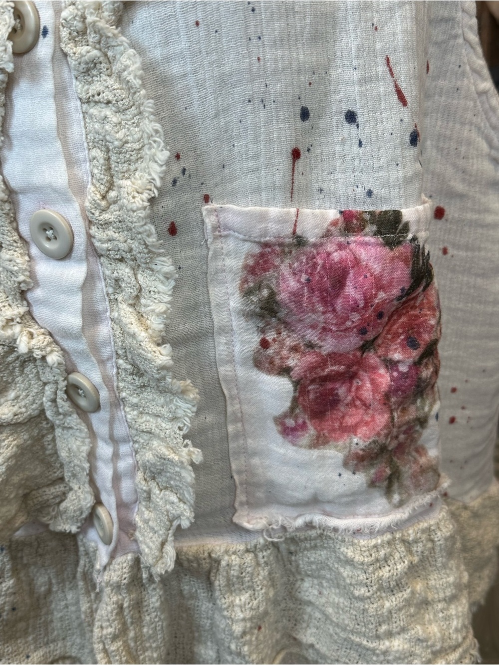 A RARE BIRD- BLESS YOUR LITTLE HEART & ROSES VEST - Picture 7 of 9